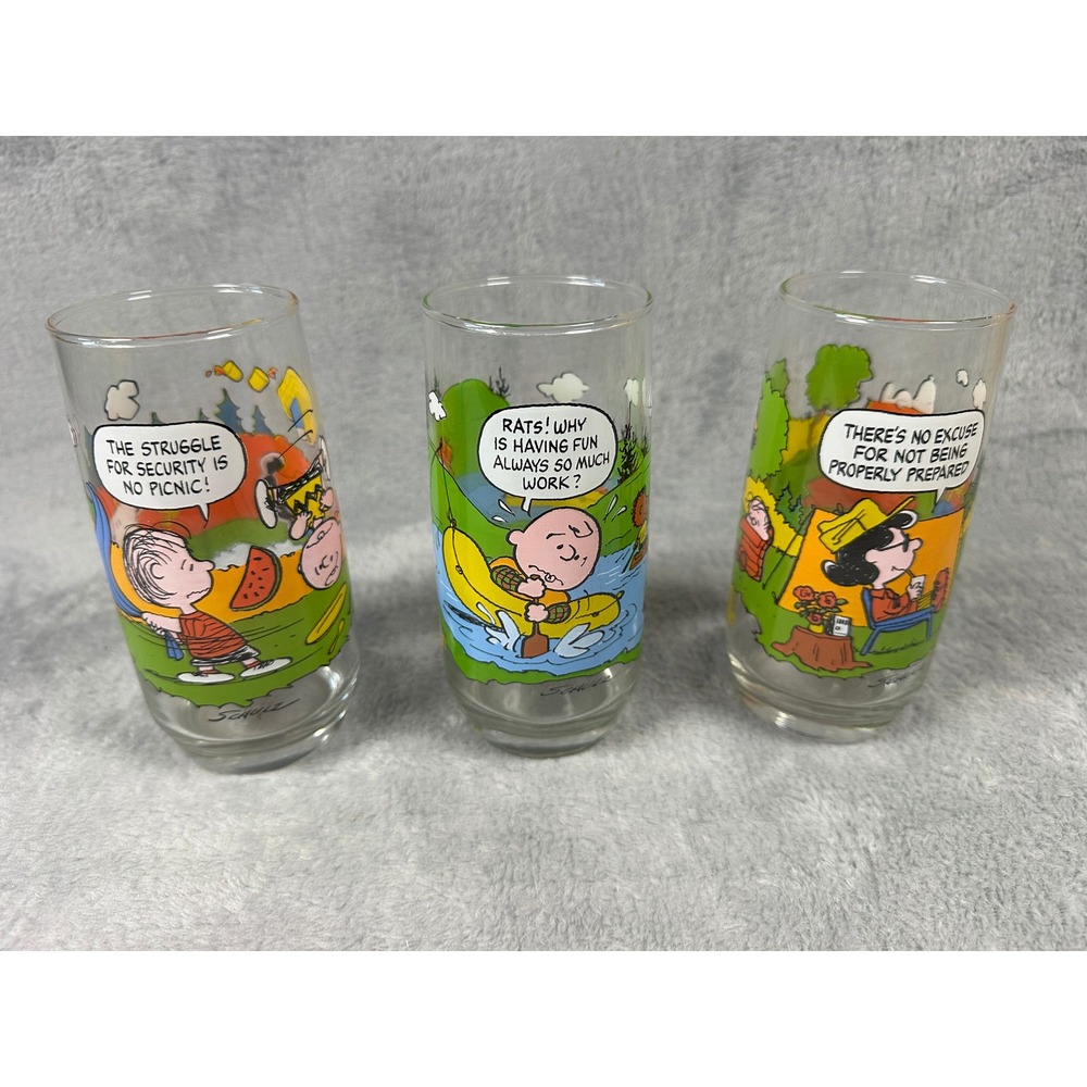 Vintage 1983 McDonald's Camp Snoopy Peanuts Glasses Set of 3 Charlie Brown - Picture 2 of 2
